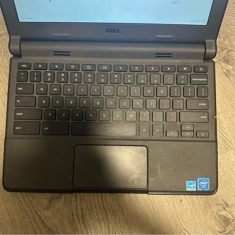 DELL Chromebook 11.7” Laptop 32GB Storage Ram 4GB **No Charger**